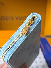 Louis Vuitton Blue Wallet 19cm - 3