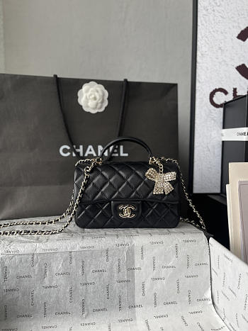 Chanel Classic bag with handle Black Lambskin 20x12x6cm