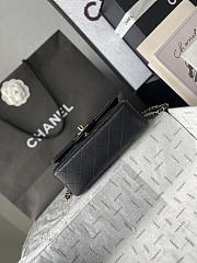 Chanel Classic bag with handle Black Lambskin 20x12x6cm - 4