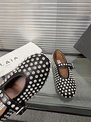 Alaia Crystal-embellished leather ballet flats - 4