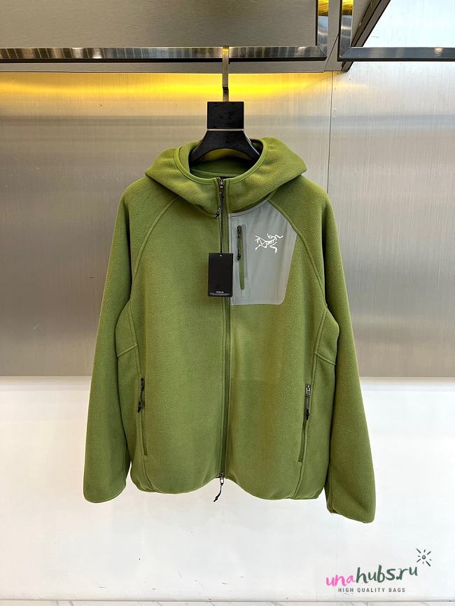 ARCTERYX green jacket - 1