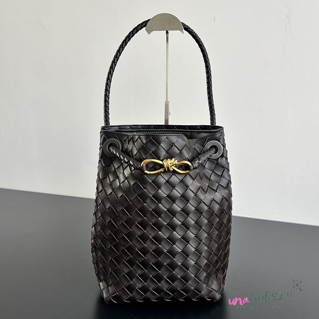Bottega Veneta Andiamo Bucket Bag dark brown 25x18.5x11cm - 1