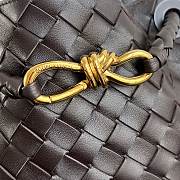 Bottega Veneta Andiamo Bucket Bag dark brown 25x18.5x11cm - 4