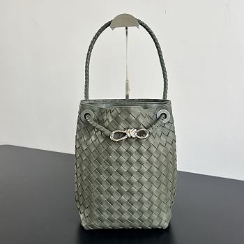 Bottega Veneta Andiamo Bucket Bag green 25x18.5x11cm