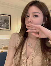 Louis Vuitton Earrings 04 - 2