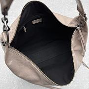 Balenciaga Le City Hobo Bag Medium in beige 37x35x11cm - 5