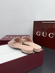 Gucci Crystal leather slides light pink - 3