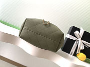 Unahubs Chanel New 26c Hobo Bag Green Lambskin 32x24x12cm - 4