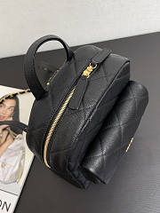 Unahubs Chanel Backpack Black Gold Caviar 22x22.5x8.5cm - 2