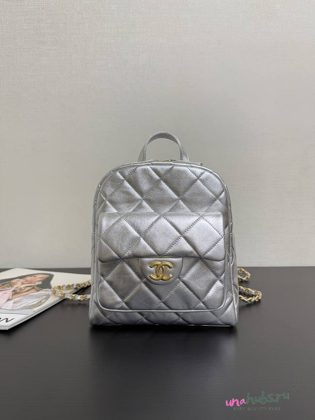 Unahubs Chanel Backpack Silver 22x22.5x8.5cm - 1