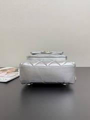 Unahubs Chanel Backpack Silver 22x22.5x8.5cm - 5