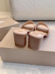 Christian Louboutin So Cl 55 Embossed Leather Pink Mules - 4