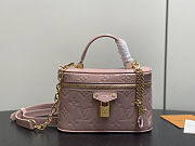 Louis Vuitton Vanity Chain Pouch Pink 19x11.5x16.5cm - 1