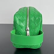 Bottega Veneta Green Woven Cosmetic Bag 26x13x10cm - 2