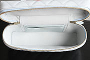 Chanel Vanity Case Handle light Blue Caviar 19.5x17x5cm - 5