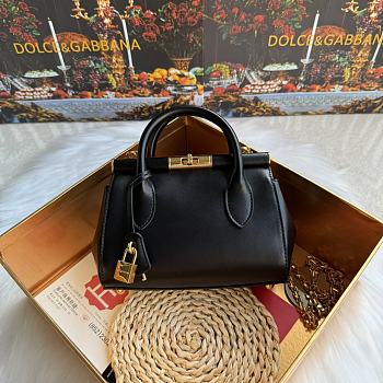 DG Mini Marlene Day bag in palmellato calfskin black 19x13.5x7cm