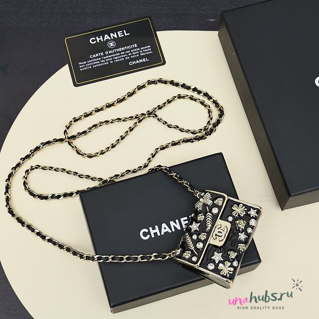 Chanel 26c vanity case on chain  - 1