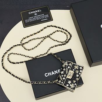 Chanel 26c vanity case on chain 