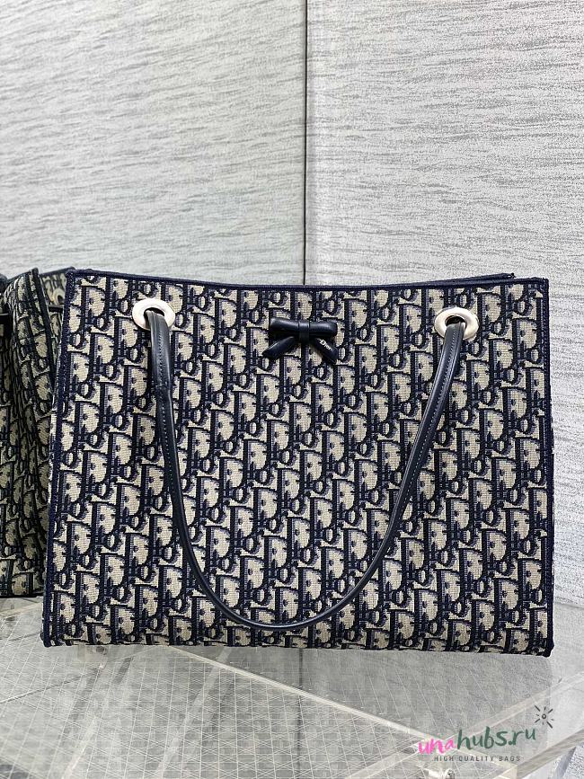 Dior Medium Shopping Bag Blue 37x29x14cm - Unahubs - 1