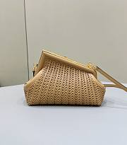 Fendi First Small beige 24x9x18cm - Unahubs - 2