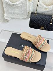 Chanel Slides - Unahubs - 1