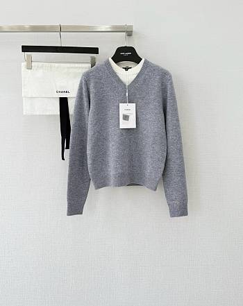 Chanel Grey Sweater - Unahubs