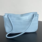 Bottega Veneta Madison Bag Blue 27x16x6cm - Unahubs - 3
