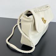 Bottega Veneta Madison Bag white 27x16x6cm - Unahubs - 2
