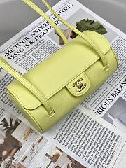 Chanel Preppy Coco Bowling Bag yellow Caviar 20x10x11cm - Unahubs - 5