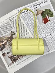 Chanel Preppy Coco Bowling Bag yellow Caviar 20x10x11cm - Unahubs - 4