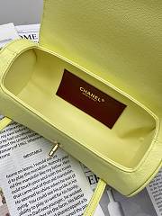 Chanel Preppy Coco Bowling Bag yellow Caviar 20x10x11cm - Unahubs - 2