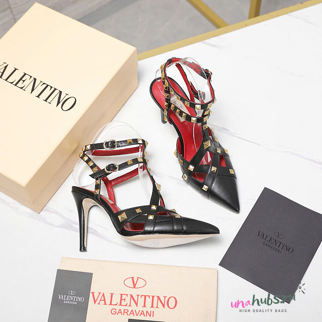 Valentino Garavani 100mm studdy kidskin pumps black - Unahubs - 1