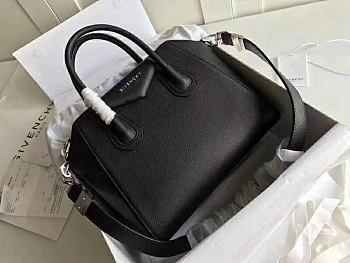Givenchy Antigona Black Bag 28cm - Unahubs