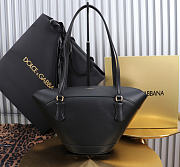 Dolce & Gabbana Capri coffa bag black 18x15x13cm - Unahubs - 3