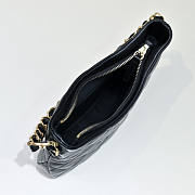 Chanel Hobo bag black Lambskin 23x17x5cm - Unahubs - 4