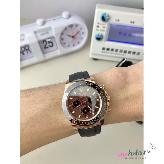 Rolex Cosmograph Daytona Oyster, 41 mm, Everose Gold Reference In Balck - 1