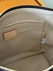Louis Vuitton Cruiser Toiletry Monogram Bag 22x12x13.5cm - Unahubs - 5
