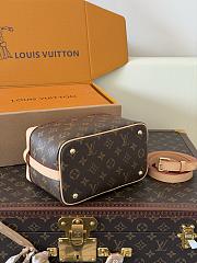 Louis Vuitton Cruiser Toiletry Monogram Bag 22x12x13.5cm - Unahubs - 2
