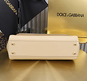 Dolce & Gabbana Sicily Bag Patent Beige 25x17x9cm - 5