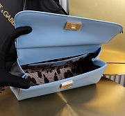 Dolce & Gabbana Sicily Bag Patent Blue 25x17x9cm - Unahubs - 4