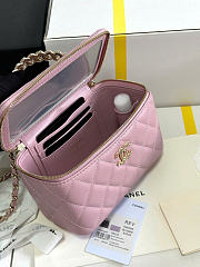 Chanel Vanity Case Top Handle Pink Lambskin 18cm - Unahubs - 2