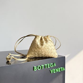 Bottega Veneta Small Dustbag Gold 21x16.6x1cm - Unahubs