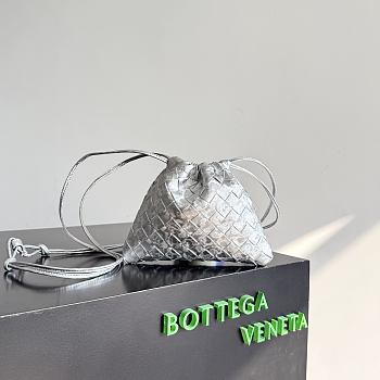 Bottega Veneta Small Dustbag Silver 21x16.6x1cm - Unahubs