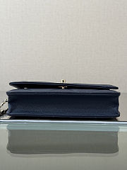 Chanel Handle Navy Blue Woc Caviar 19.5x12x3.5cm - Unahubs - 4