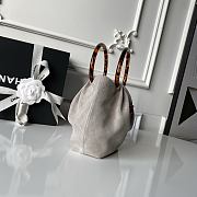 Chanel 26c Grey Suede 24x18x12cm - 4