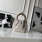 Chanel 26c Grey Suede 24x18x12cm - 3