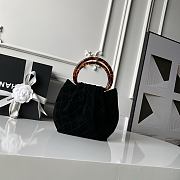 Chanel 26c black Suede 24x18x12cm - Unahubs - 4