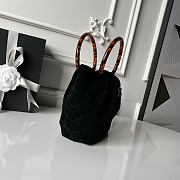 Chanel 26c black Suede 24x18x12cm - Unahubs - 2