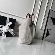 Chanel 26c grey Suede 32x26x14cm - Unahubs - 4