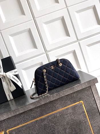 Chanel 26 Denim Bag 19.5x11.7x5.5cm